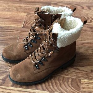 Women’s American Eagle Boots